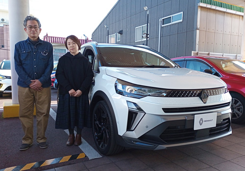 キャプチャー エスプリアルピーヌ フルハイブリッド